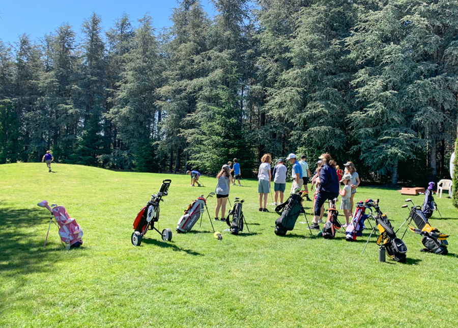 Group golf clinic at Kohl Creek
